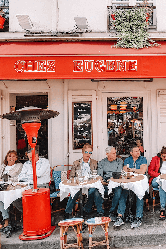 Place du Tertre: Paris’s Lively Square