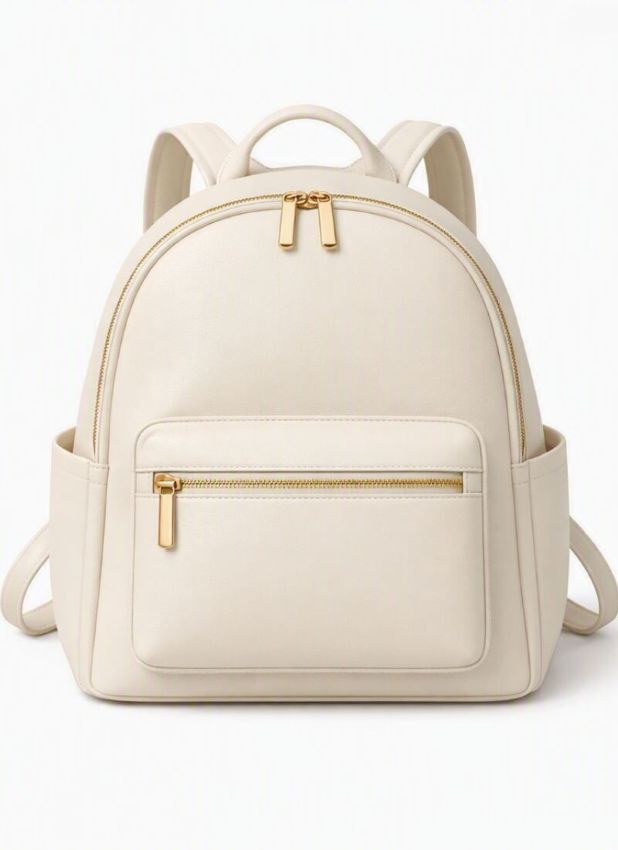The Best Personal Item Backpack for Travel: The Only Bag You’ll Want to Take on a Plane (Besides Snacks)
